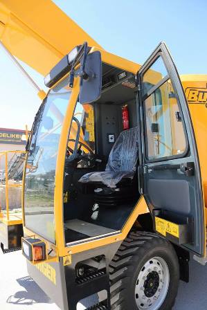 RMH Special Edition (CELIKEL) SELF-PROPELLED FEED MIXER